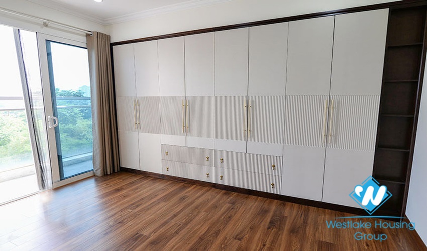 Luxury 4 beds apartment in L2 Block, Ciputra, Tay Ho